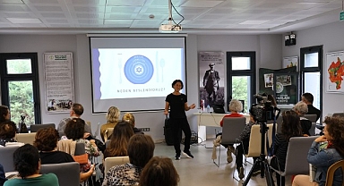 Temiz Gıdalarla Sağlıklı Yaşam: Efes Tarlası Yaşam Köyü’nde Fonksiyonel Beslenme Söyleşisi