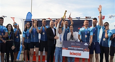 Dragon Tekne Yarışları nefes kesti