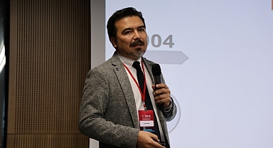 Bilişim Fuarı’nda güncel teknolojiler masaya yatırıldı