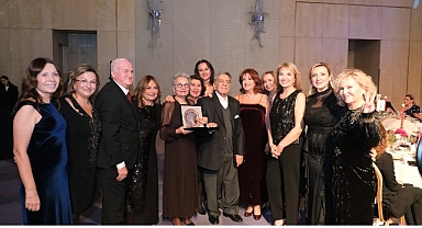 Koruncuk Vakfı Dostları, Yıl Sonu Yemeği’nde bir araya geldi